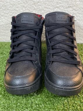 MOZO Padma Casual Sneakers Womens Size 11 Black Water Resist Soft Toe Non-Slip